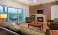 WorldMark Lake of the Ozarks Hotels near Osage Beach Outlet Marketplace