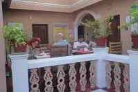 바스티안 홈스테이