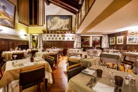 Hotel Pilier d'Angle & Wellness - breakfast