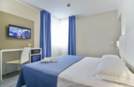 奧利吉歐馬爾彭薩酒店 Momo酒店