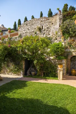 Hotel Villa Taormina Hôtels à : Taormine