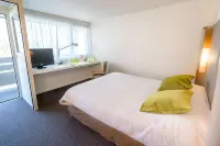 Hôtel Campanile Toulouse Sesquières Hôtels à : Toulouse