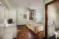 Hotel Savona Hôtels à : Pieve a Nievole