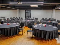 هوتل أكاديميا Hotels near منتزه آرت
