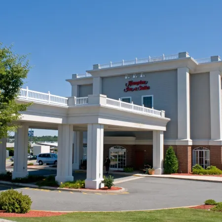Hampton Inn & Suites Newport/Middletown