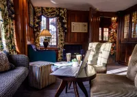 Langshott Manor - Luxury Hotel Gatwick