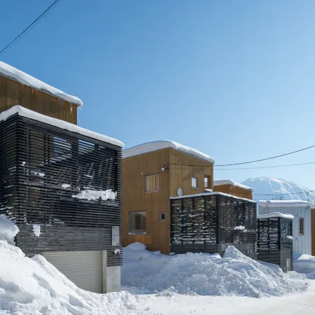 Niseko Central Houses and Apartments Отели рядом с достопримечательностью «Хирафу»