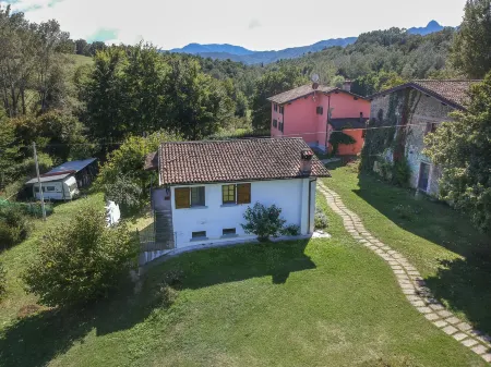 Agriturismo Il Corniolo Отели рядом с достопримечательностью «Sassi»