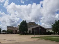 Quality Inn Moore - Oklahoma City - Parking