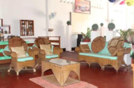 Peria Seafront Pensione