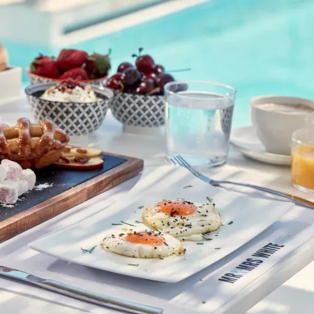 MRS. Armelina by Mr&MRS White Hotels
