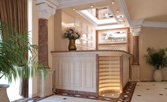 Golden Rainbow Beach Hotel