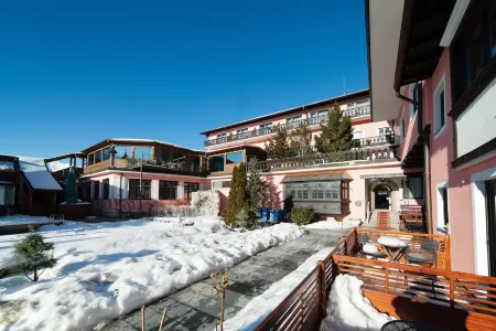 Atlas Grand Hotel Отели в г. Фархант