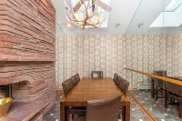 크리스티아니아 콘도, 코랄트리 레지던스 컬렉션