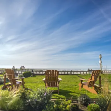 Inn at the Prom Oceanfront