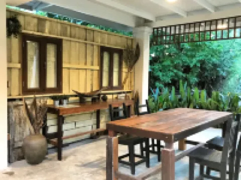 บ้านสวนอัมพวา โรงแรมในอัมพวา