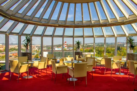 Cosmopolitan Bobycentrum - Czech Leading Hotels Отели в г. Брно