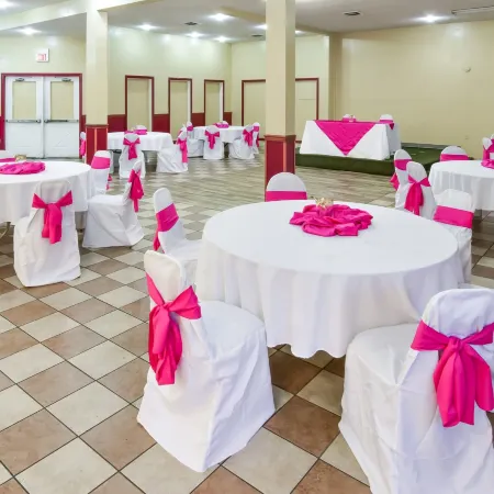 Columbus Grand Hotel & Banquet Center