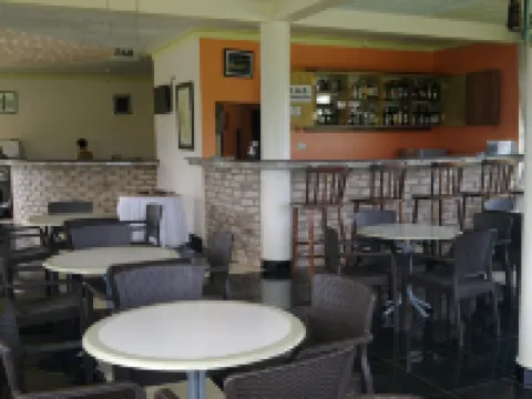 The Crested Crane Bwindi Hotel