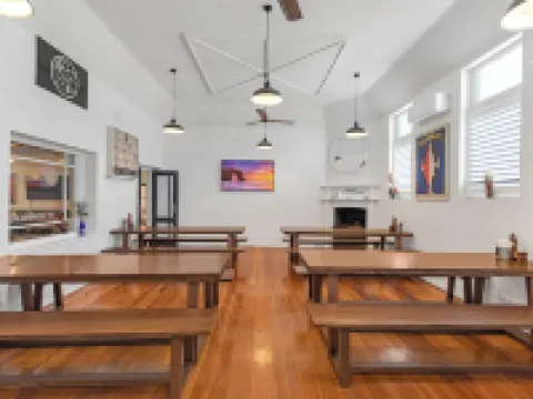 Caledonian Hotel Motel Hotels in Echuca