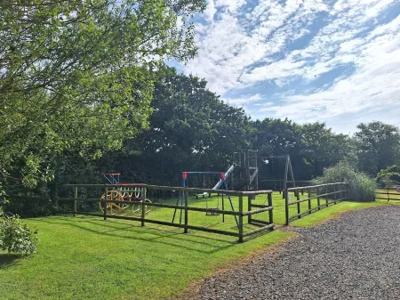 Thornbury Holiday Park