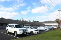Motel 6 Moncton, NB - parking