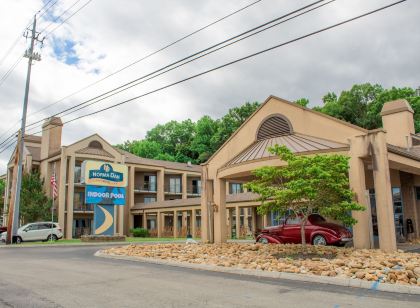 Norma Dan Motel - Near Dolly Parton's Stampede Dinner Attraction