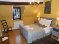 B&B la Ferme des Bordes Hotels in Ange