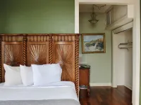 Casa Marina Hotel & Restaurant - Jacksonville Beach Hotels near Engine 15 Brewing Co.