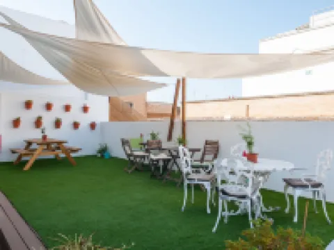 The Nomad Hostel&Pension Hotels near Centro Cultural Santa Clara