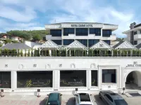 Enki Royal Cesme Hotel Hôtels à : Celal Bayar Mahallesi