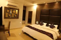 Panambi Resort Rishikesh Hotels near Vishnu Ghat
