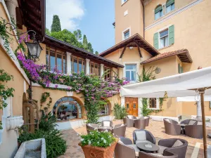 Hotel Villa Del Sogno