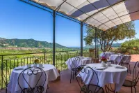 Il Poggio Country Resort Hotels in Graniti