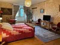 Bed and Breakfast le Château de Morey Hotels in Belleau