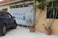 Hotel Varadero Internacional - parking