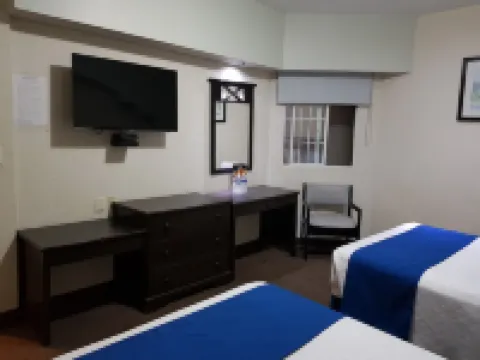 普林斯帕多提華納左娜阿羅託酒店 鄰近蒂華納國際機場的酒店