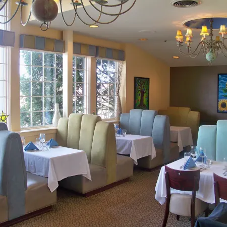 Senator Inn & Spa