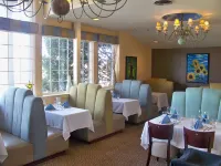 Senator Inn & Spa - breakfast
