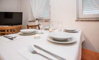 Apartments Delic Pejic