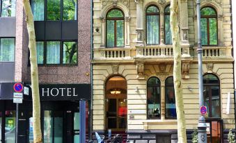 The Ascot Hotel, Cologne