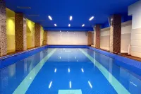 Salis Hotel & Medical Spa - С бассейном