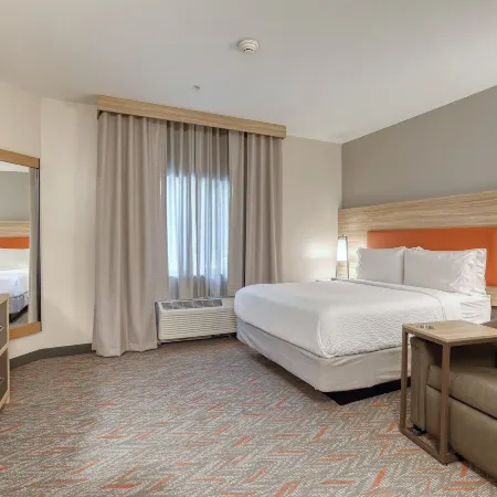 Candlewood Suites MILWAUKEE AIRPORT-OAK CREEK by IHG