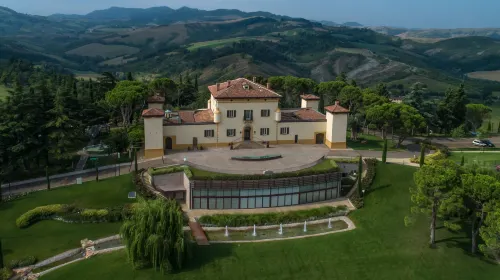 Palazzo di Varignana - piscina