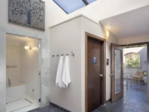 El Colibri Hotel & Spa Hotels in Cambria