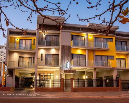 Loch Logan Hotel Hotels in Bloemfontein
