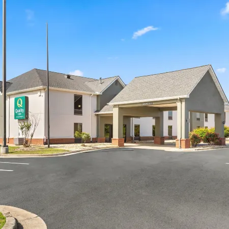 Quality Inn Tallapoosa Отели в г. Харальсон