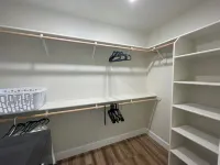 Charming 1-bedroom, new apartment above garage, in Kimberly Hotels in Kimberly