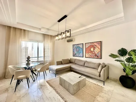 Elyssa Superbe Appartement Aux Jardins de Carthage Отели в г. El Kram