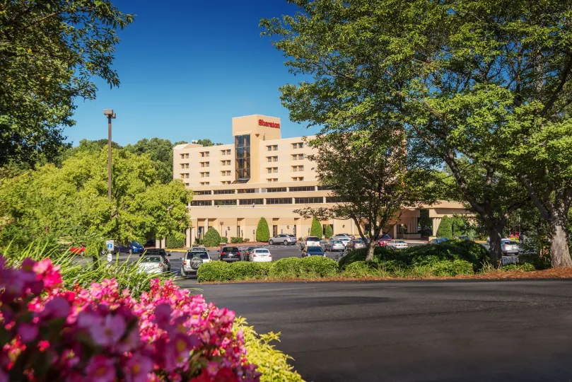 夏洛特機場喜來登飯店